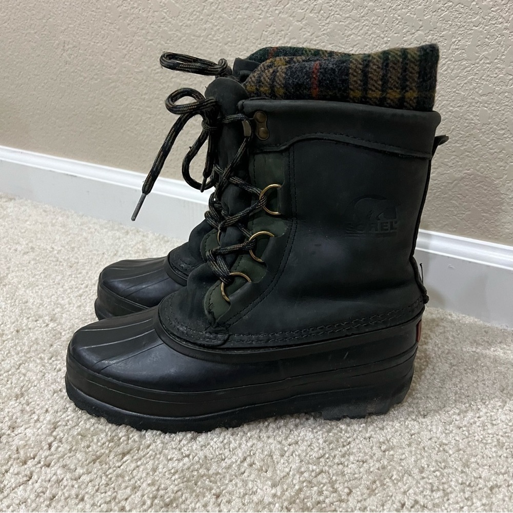 Sorel Women Lace Up Mid Calf Winter Snow Boots Green Plaid Suede Rubber Size 6,